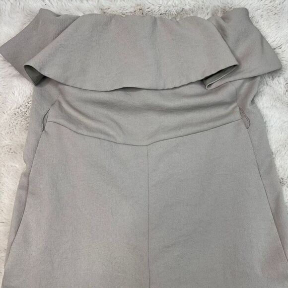 Babaton Romper Size 4 Nude Cropped Off Shoulder Wide Leg Sleeveless Romper Ruffl - Picture 4 of 16